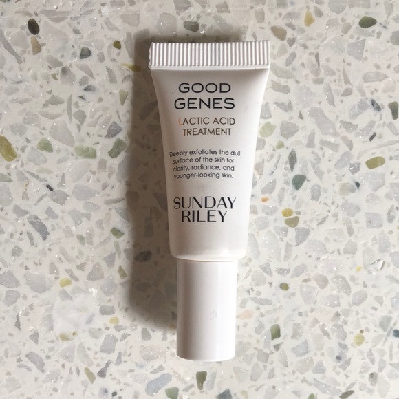 🌟 Sunday Riley Good Genes Lactic Acid Treatment Mini - Picture 2 of 3